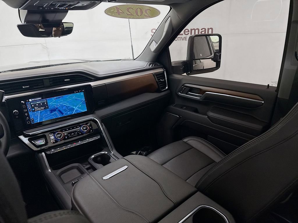 Used 2024 GMC Sierra 2500 Denali w/ Denali Reserve Package image 27