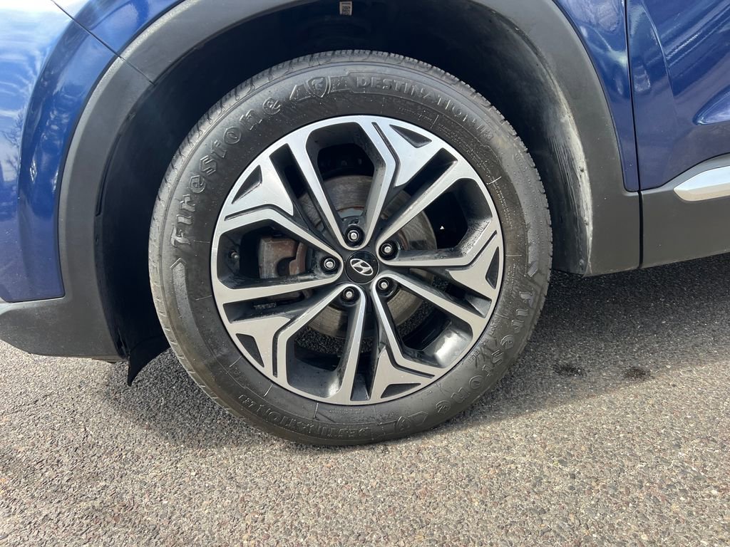 Used 2019 Hyundai Santa Fe AWD image 11
