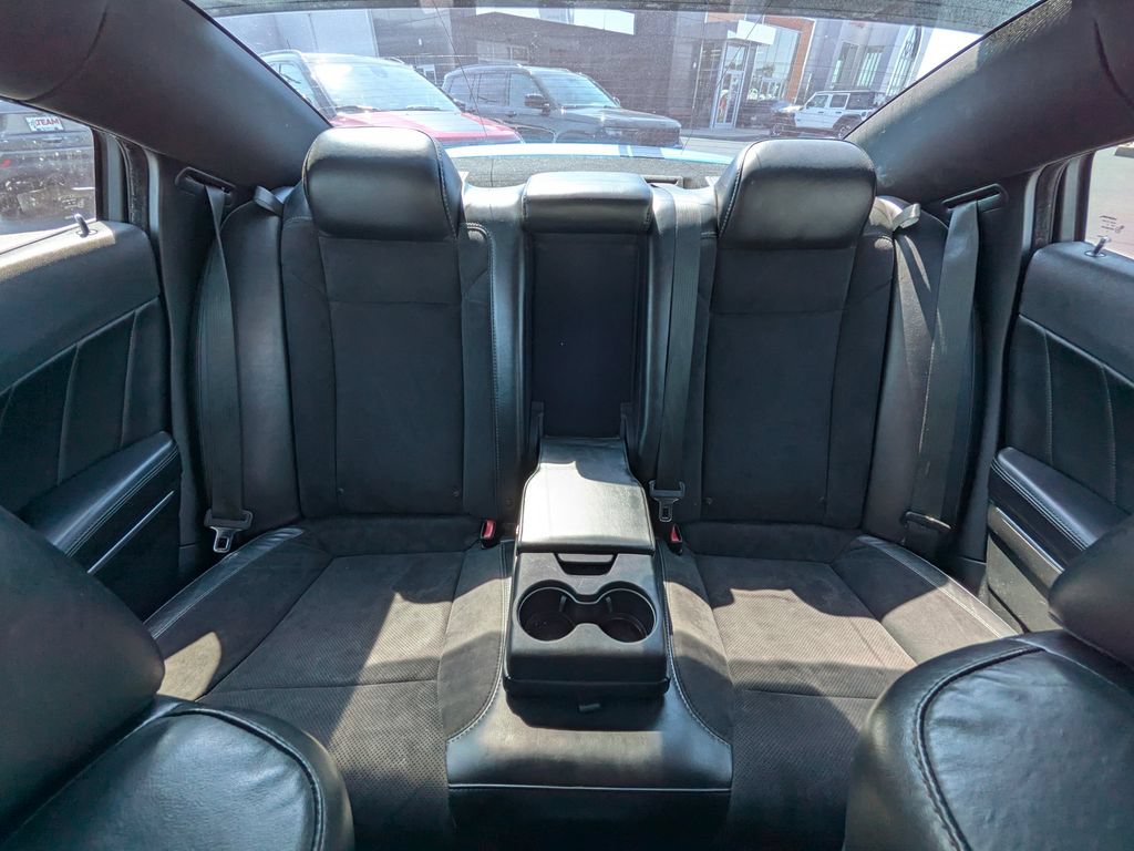 Used 2016 Dodge Charger R/T RWD image 21