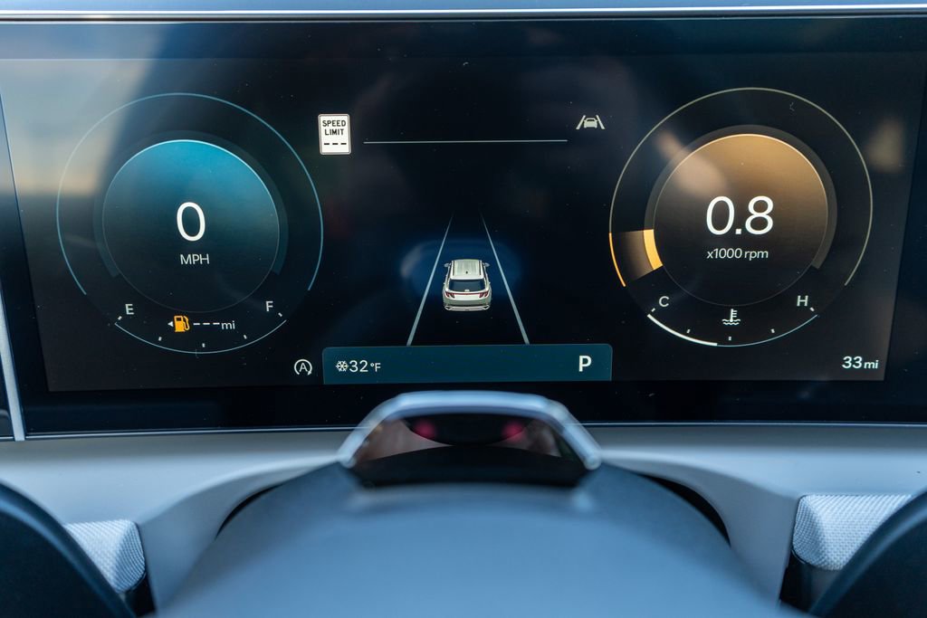 New 2025 Hyundai Tucson Limited image 29