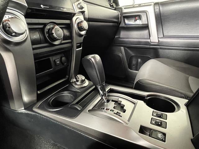 Used 2022 Toyota 4Runner SR5 Premium image 19