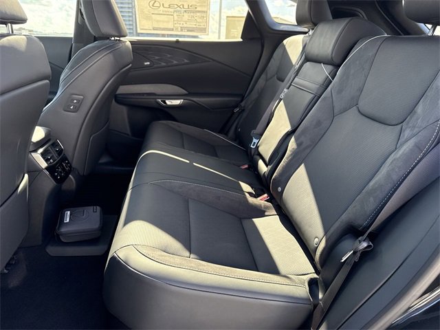 New 2026 Lexus RX 450h AWD image 23