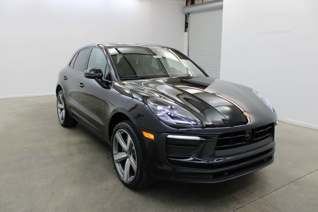 New 2026 Porsche Macan image 9