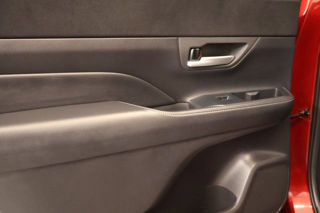 Used 2024 Toyota Grand Highlander Limited image 27