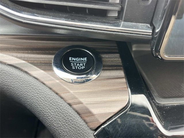 Used 2024 Ford Explorer Limited image 37