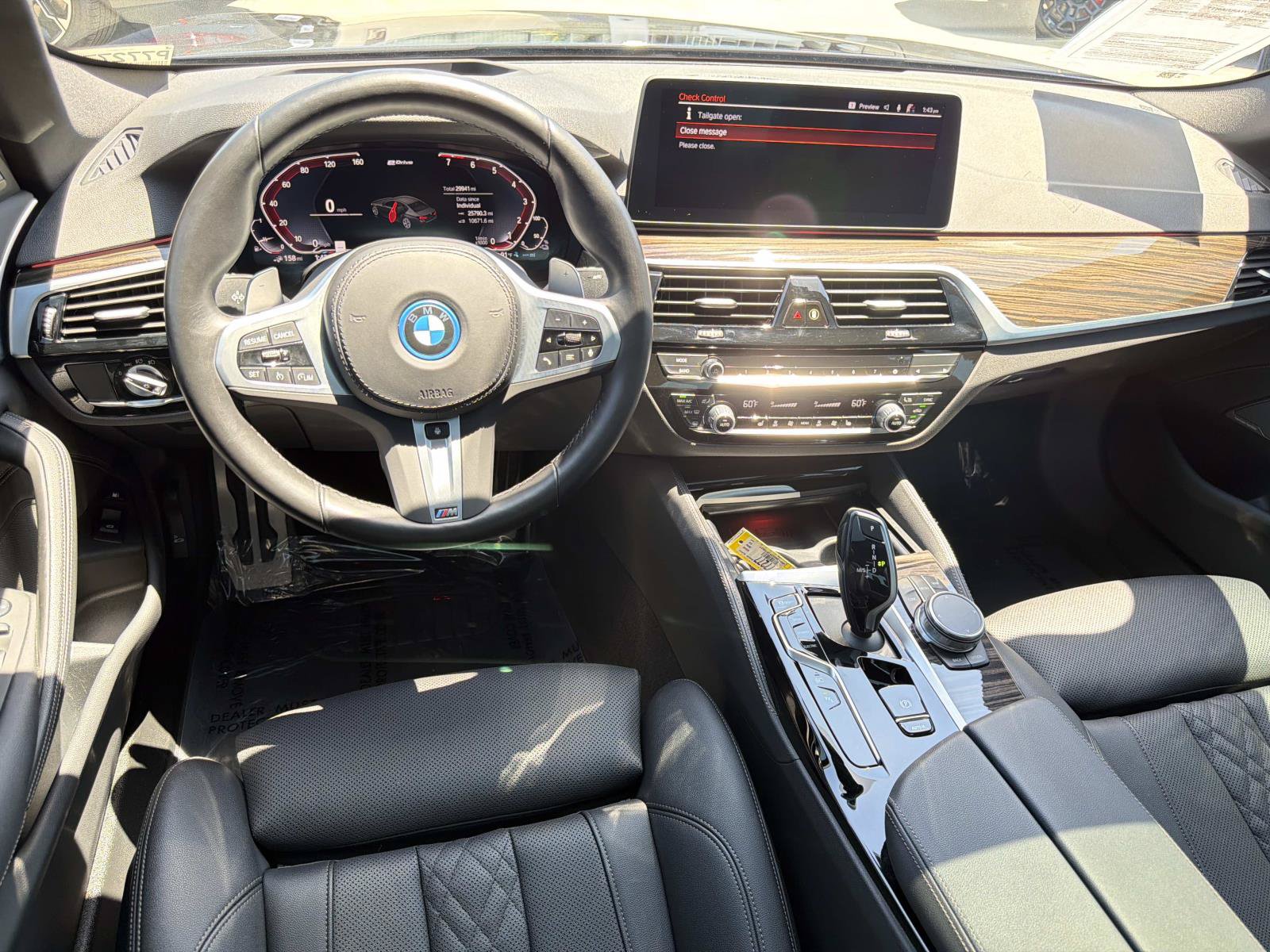 Used 2023 BMW 530e RWD image 7