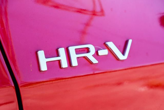 Used 2024 Honda HR-V EX-L image 9