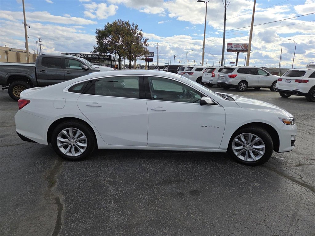 Used 2023 Chevrolet Malibu LT image 11