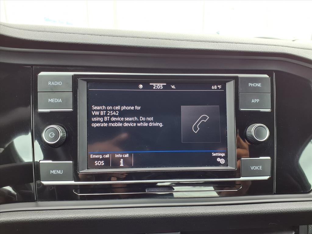 Used 2024 Volkswagen Jetta Sport image 18