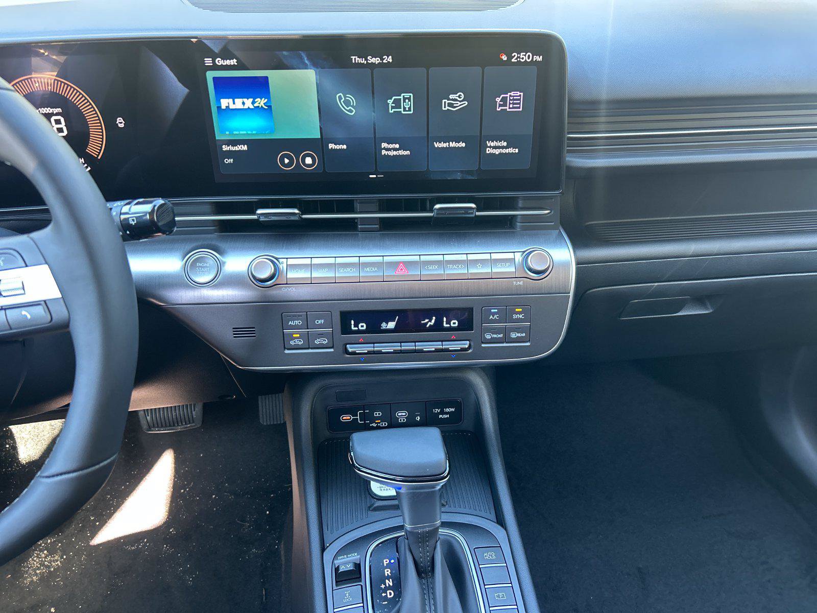 New 2027 Hyundai Kona SEL Sport AWD/4WD image 18