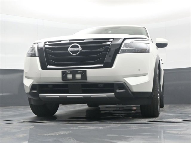 Used 2024 Nissan Pathfinder Platinum w/ Cargo Package image 48