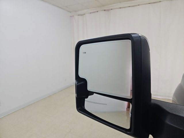 Used 2022 Chevrolet Silverado 2500 High Country image 32