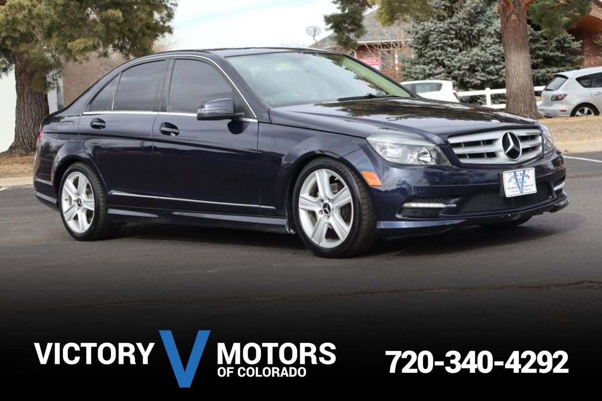 Used 2011 Mercedes-Benz C 300 4MATIC Sedan image 1