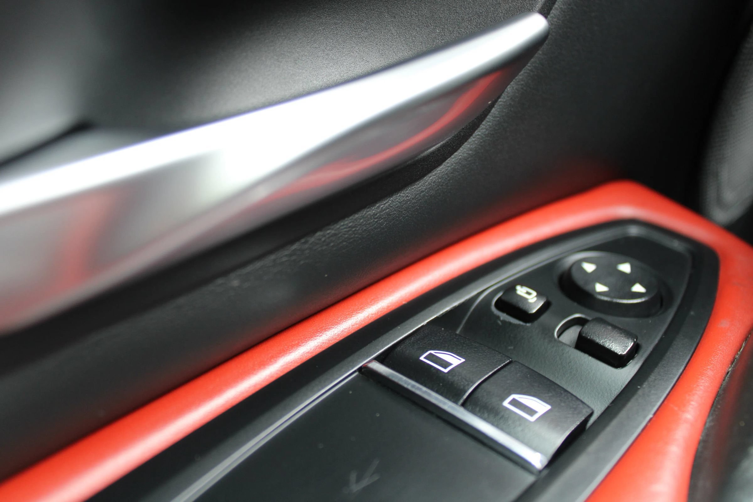 Used 2018 BMW M4 Coupe RWD image 31