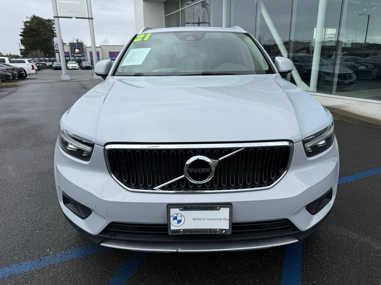 Used 2021 Volvo XC40 T5 Momentum AWD/4WD image 9