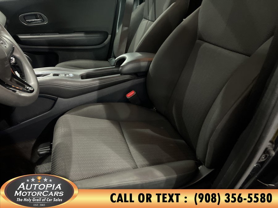 Used 2017 Honda HR-V EX image 10