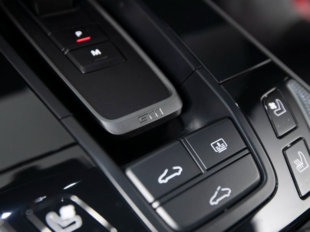 Certified 2024 Porsche 911 Carrera 4S image 30