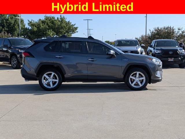 Used 2020 Toyota RAV4 Limited w/ Limited Grade Weather Package AWD/4WD image 4