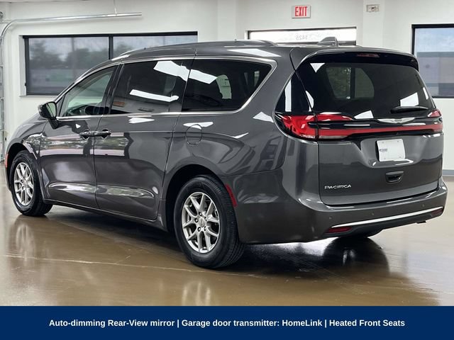 Used 2021 Chrysler Pacifica Touring w/ Cold Weather Group FWD image 8
