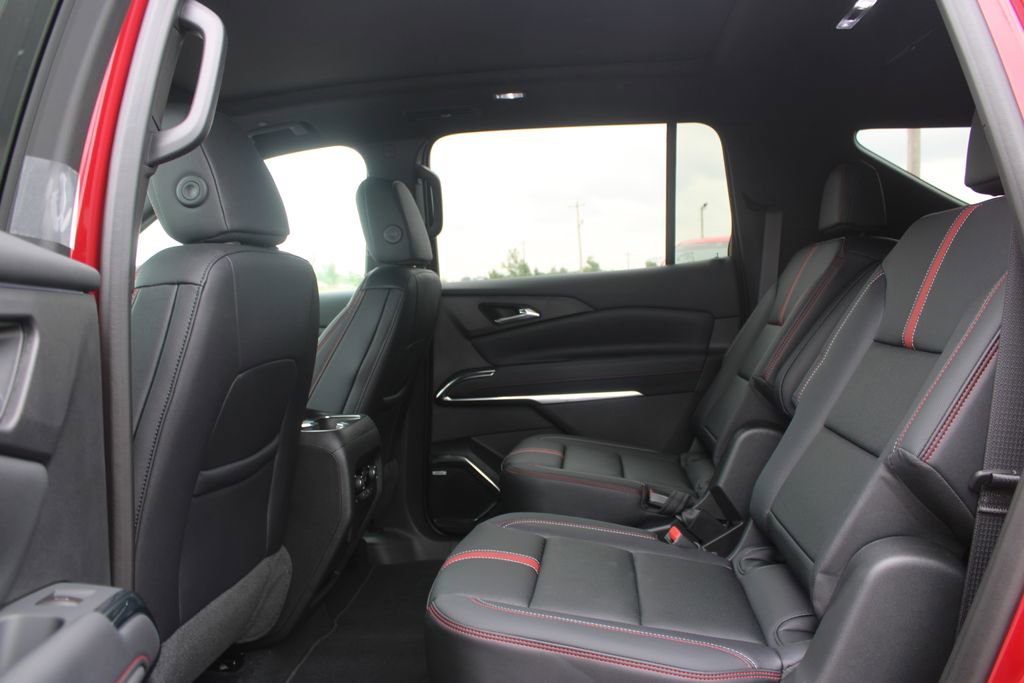 New 2026 Chevrolet Traverse RS FWD image 24