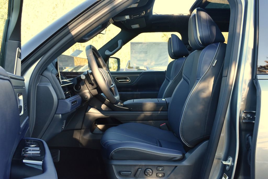 New 2026 INFINITI QX80 4WD image 11