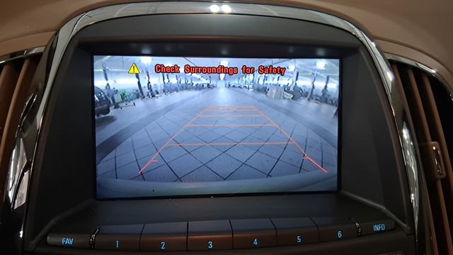 Used 2012 Buick LaCrosse Premium image 29