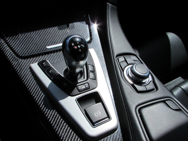 Used 2012 BMW M6 Convertible RWD image 25