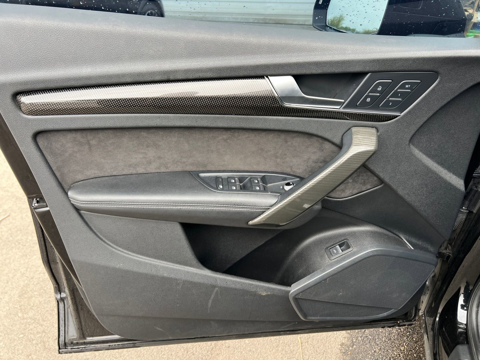 Used 2018 Audi SQ5 Premium Plus w/ S Sport Package AWD/4WD image 19