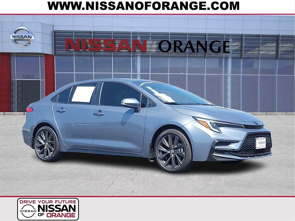 Used 2024 Toyota Corolla SE