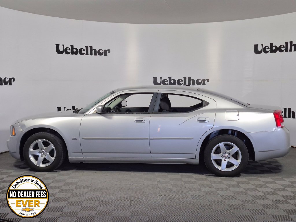 Used 2010 Dodge Charger SXT RWD image 4