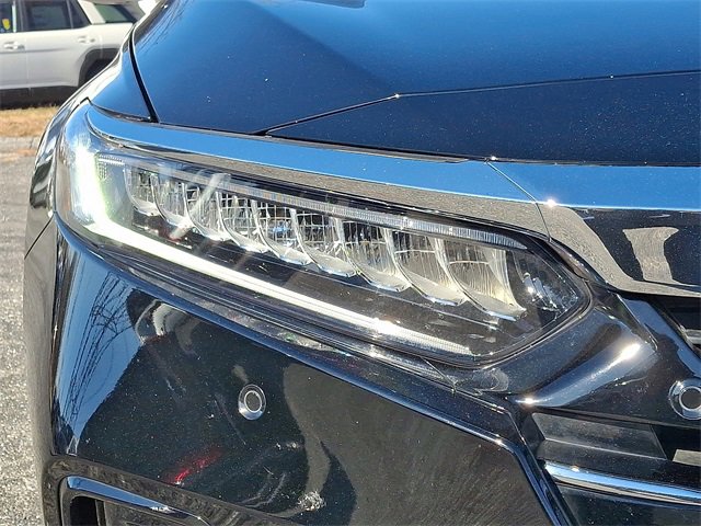 Used 2022 Honda Accord Touring image 9