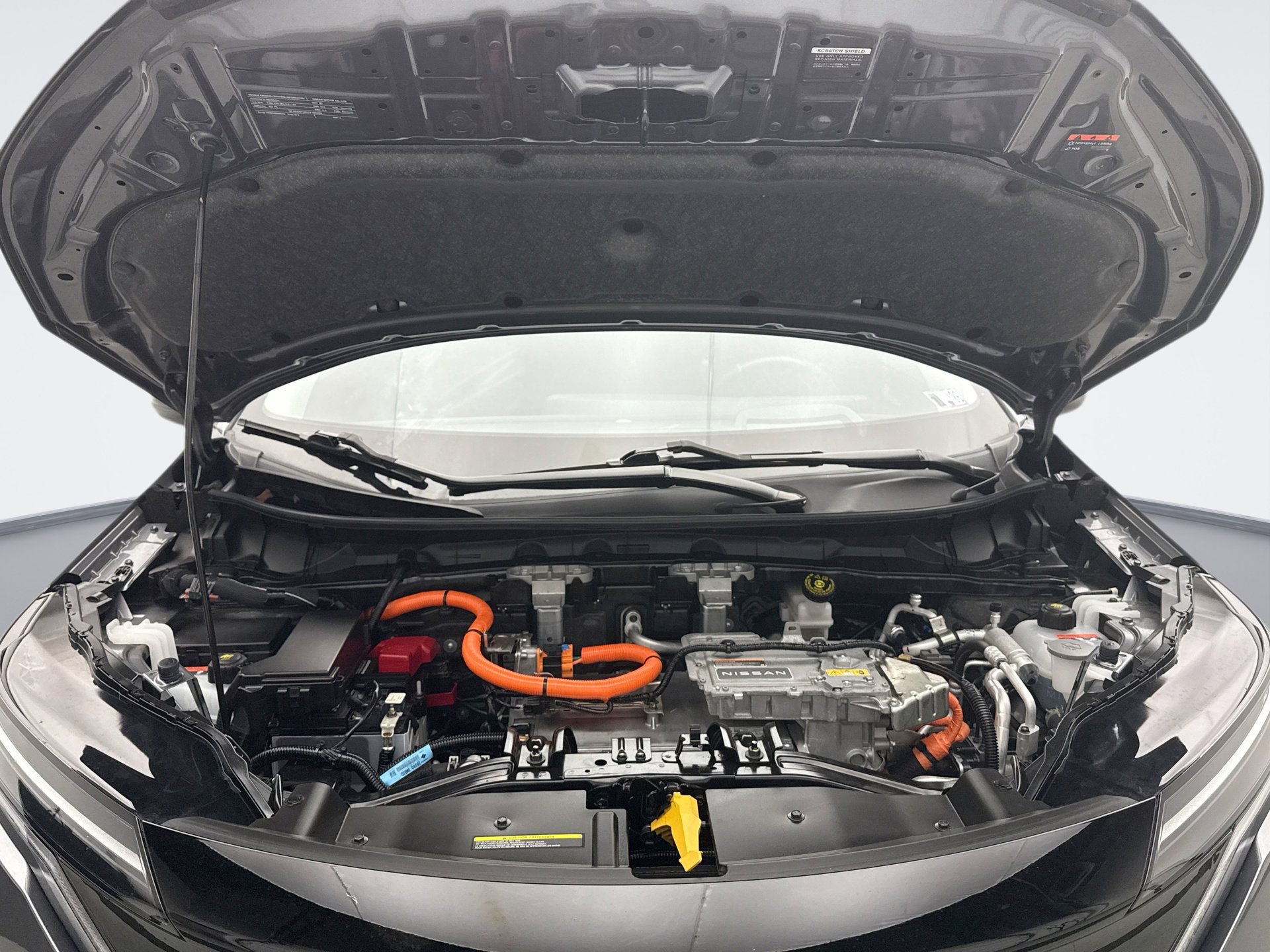 Used 2023 Nissan Ariya AWD image 26