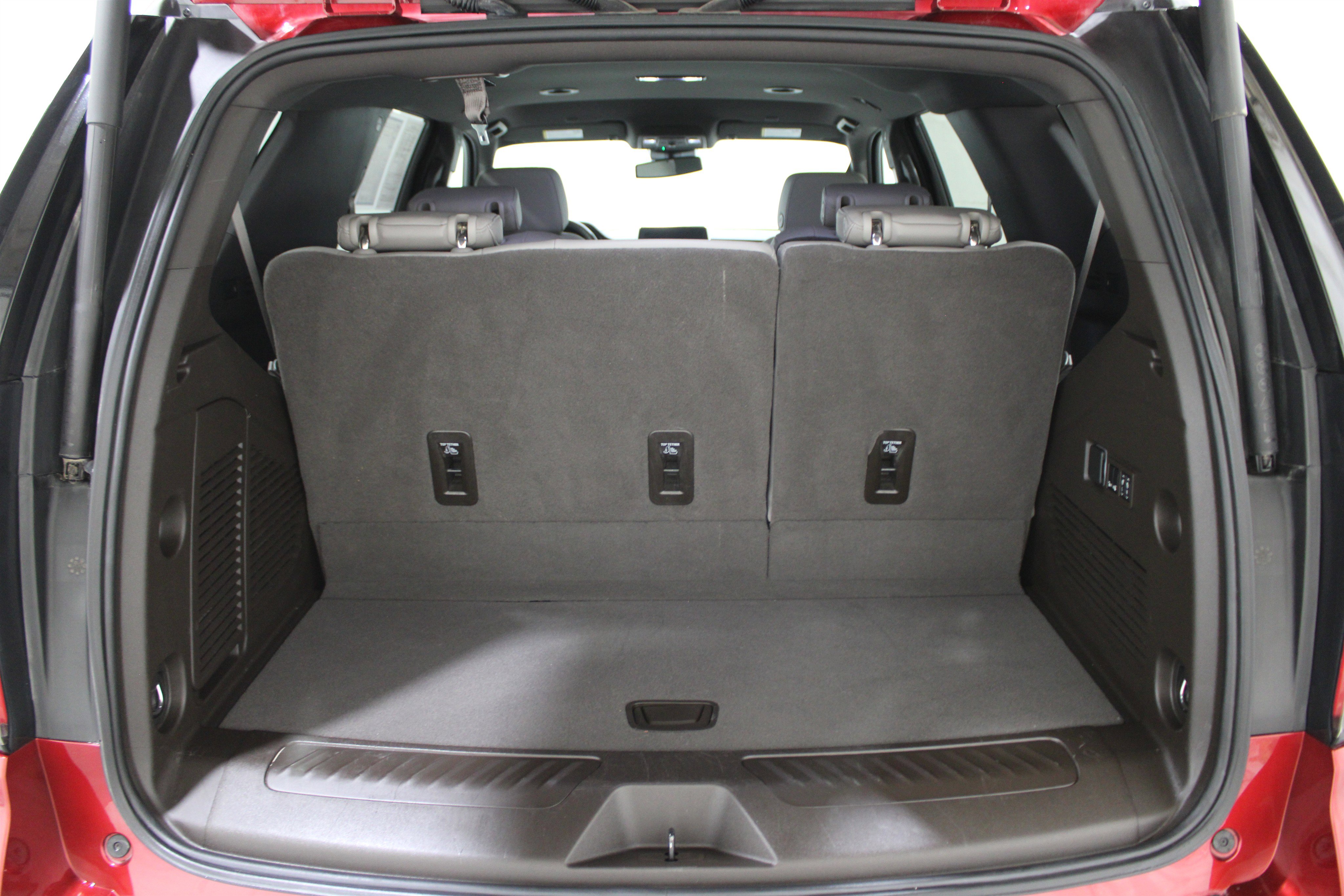 Used 2024 Chevrolet Tahoe LT w/ Luxury Package image 30