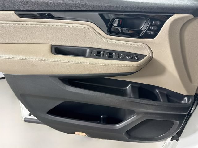 Used 2022 Honda Odyssey Elite image 13