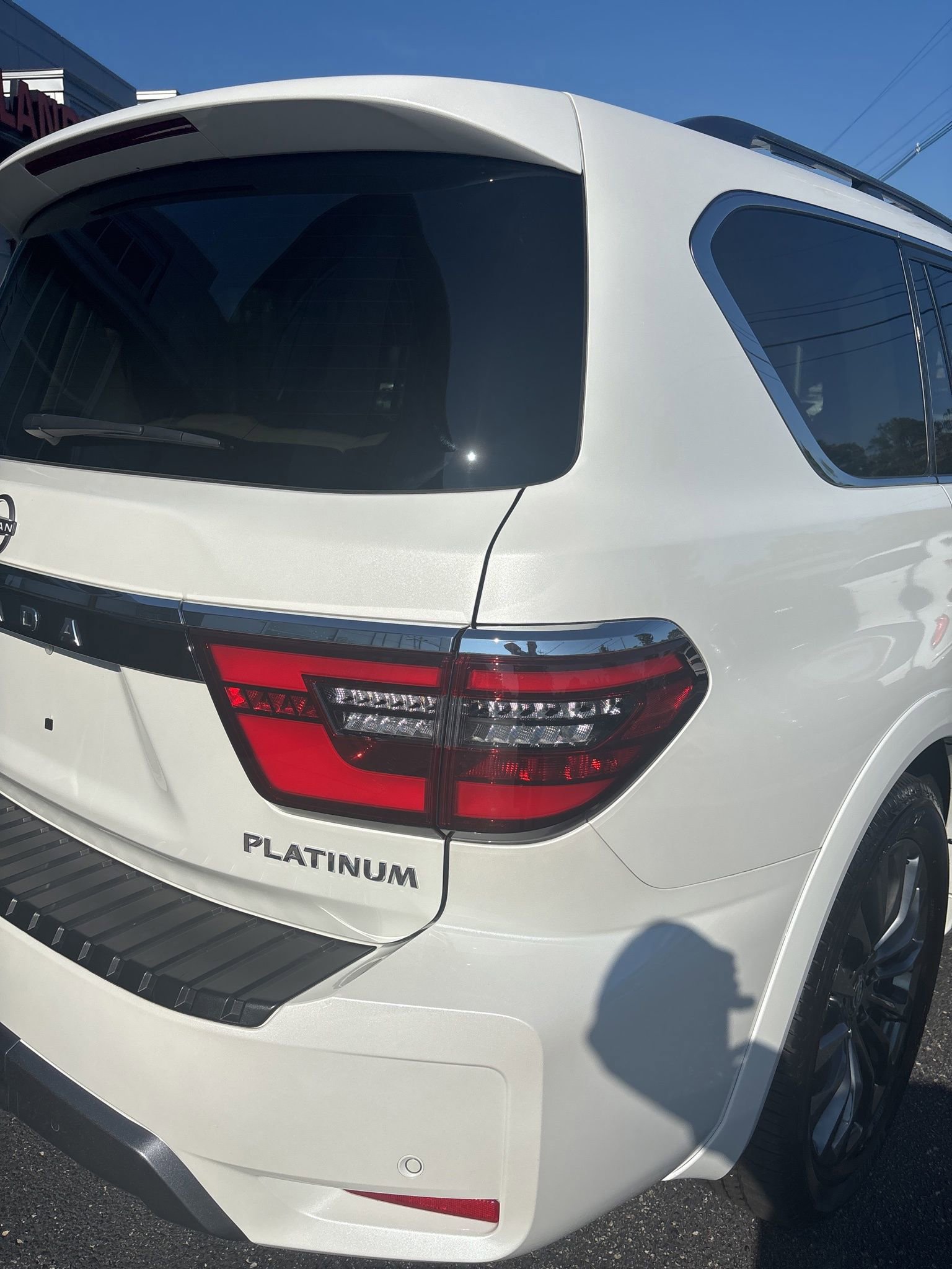 Used 2024 Nissan Armada Platinum w/ Captain's Chairs Package image 4