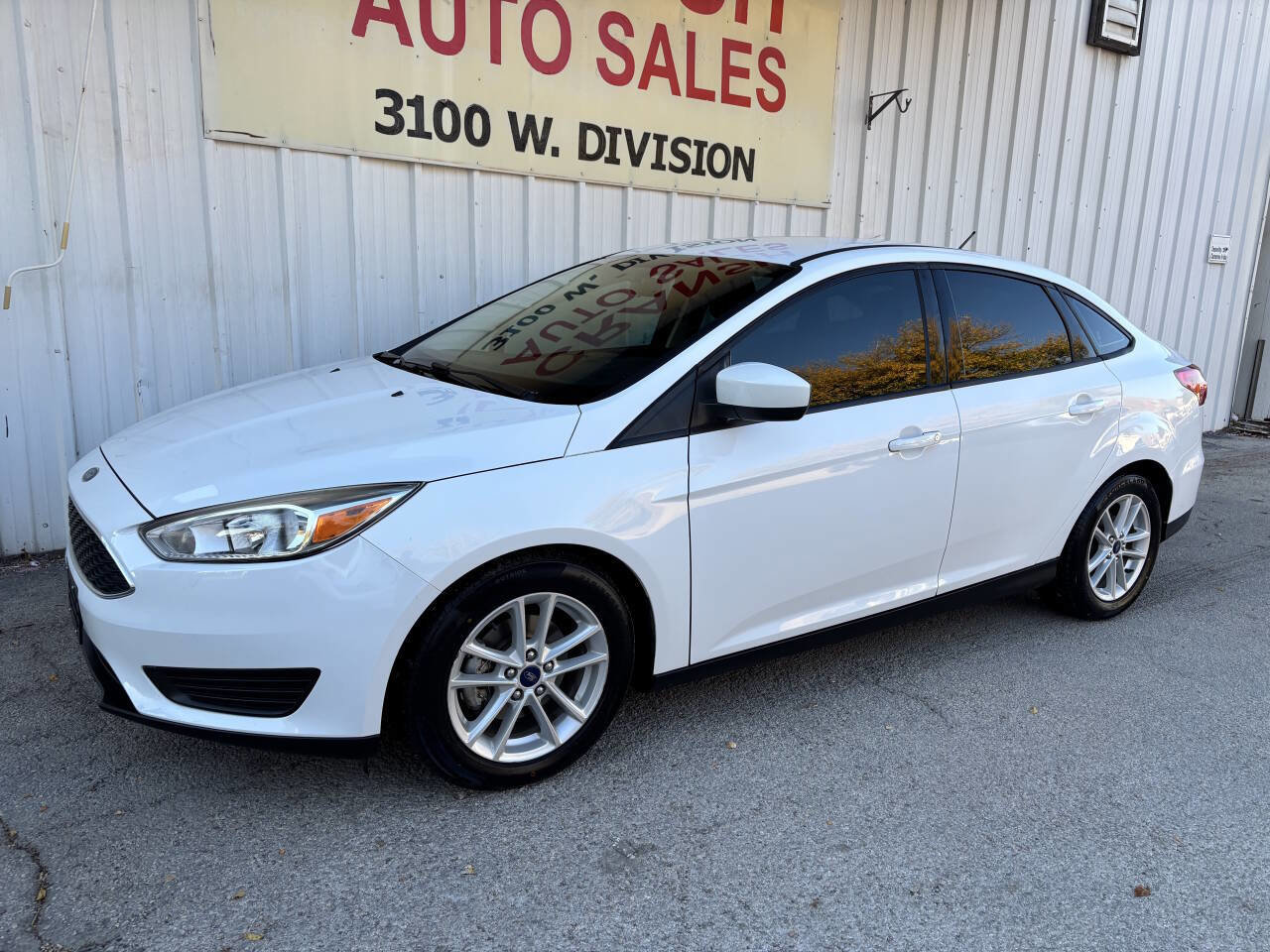 Used 2018 Ford Focus SE image 8