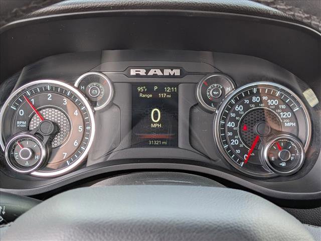 Used 2025 RAM 1500 Big Horn AWD/4WD image 9