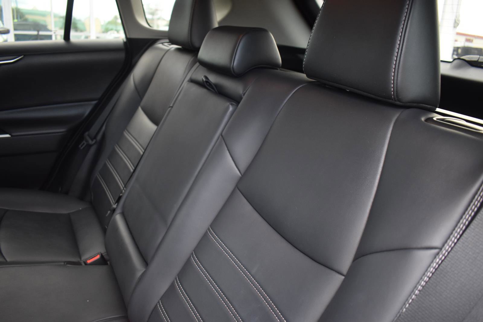 Used 2020 Toyota RAV4 XLE Premium FWD image 48