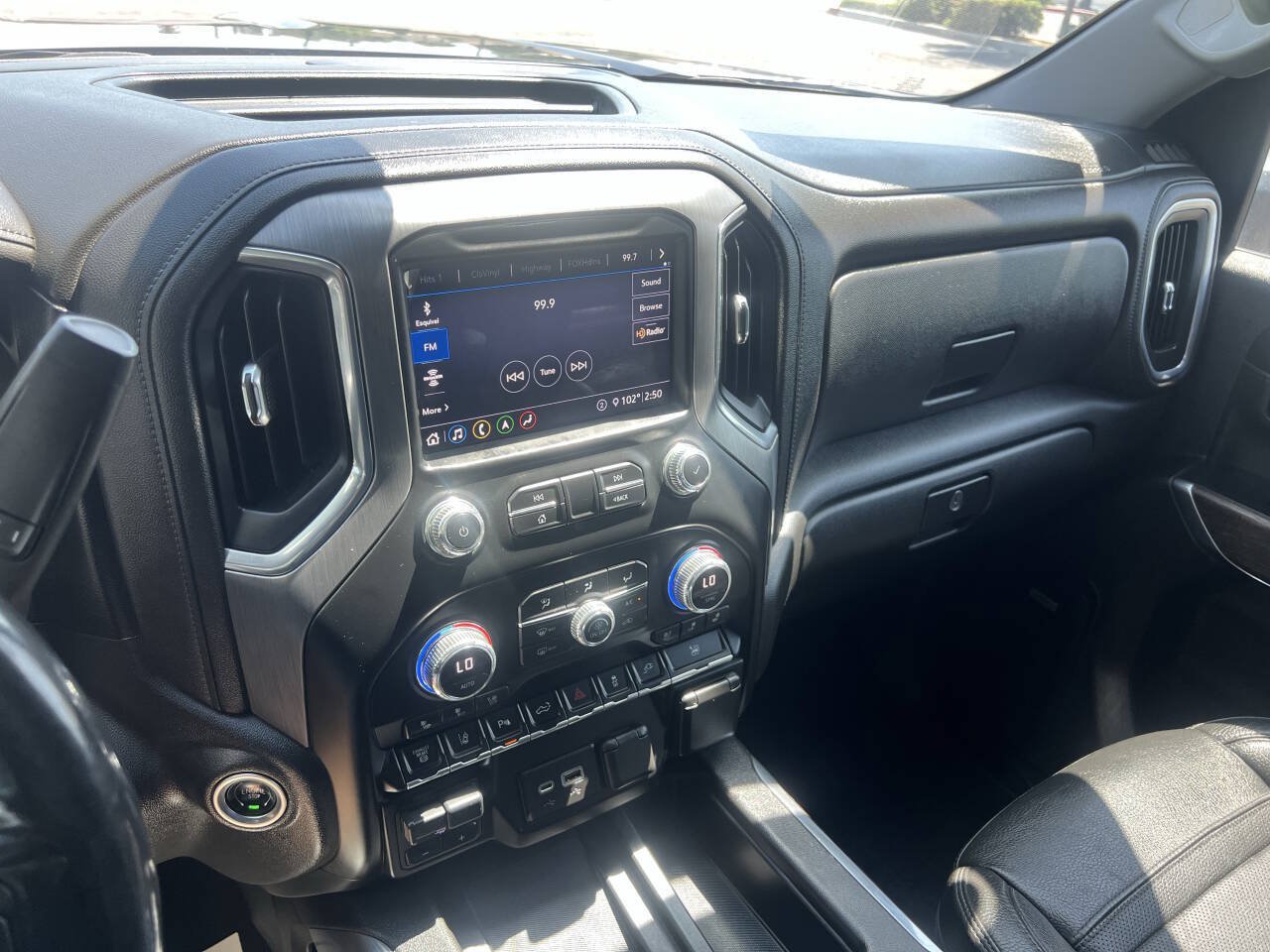 Used 2020 GMC Sierra 3500 Denali w/ Denali Ultimate Package AWD/4WD image 6