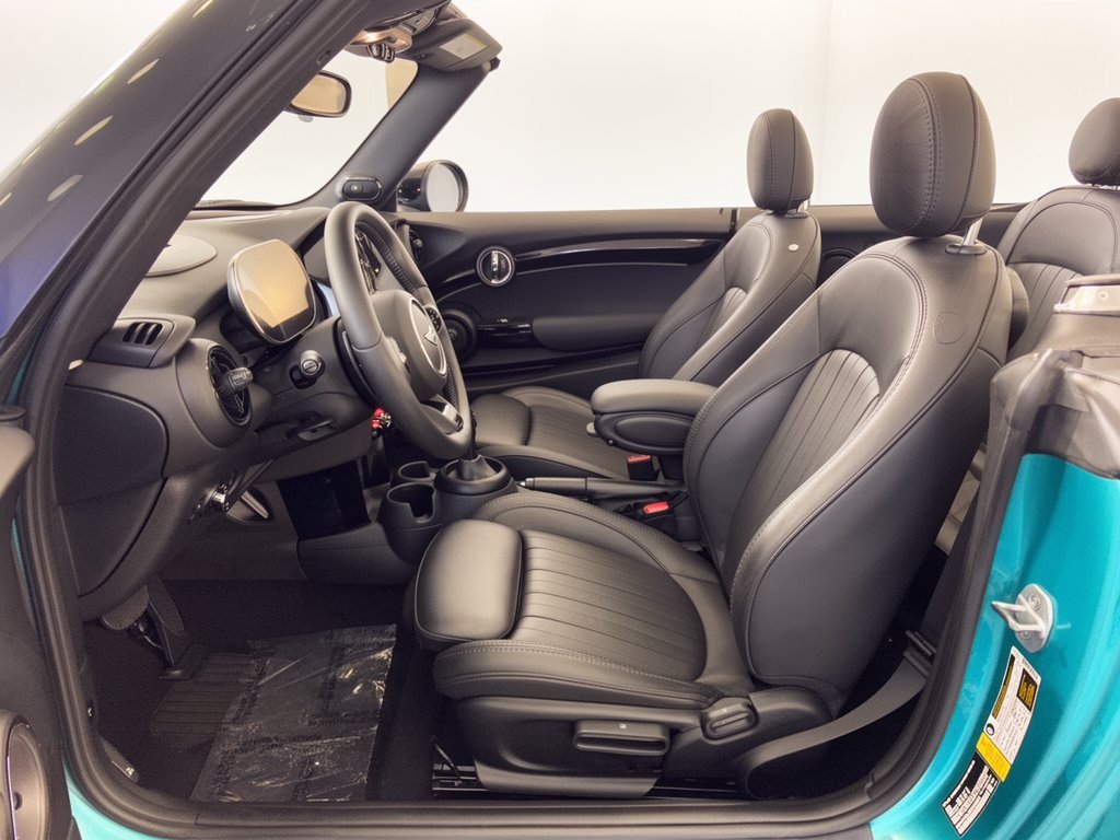 Used 2024 MINI Cooper S w/ Seaside Edition FWD image 5