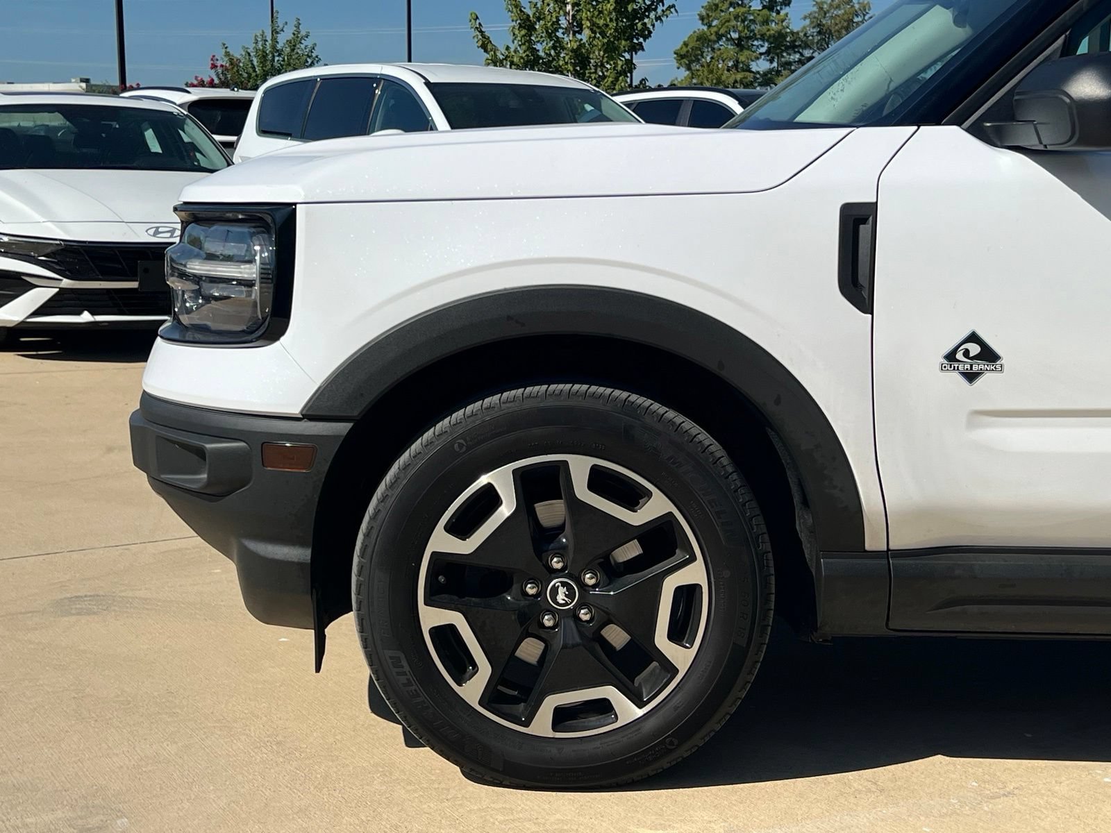 Used 2022 Ford Bronco Sport Outer Banks w/ Tech Package AWD/4WD image 8