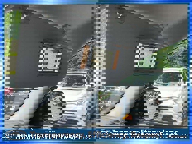 Used 2023 Jeep Grand Cherokee 4WD 4xe w/ MOPAR Finishing Package image 32