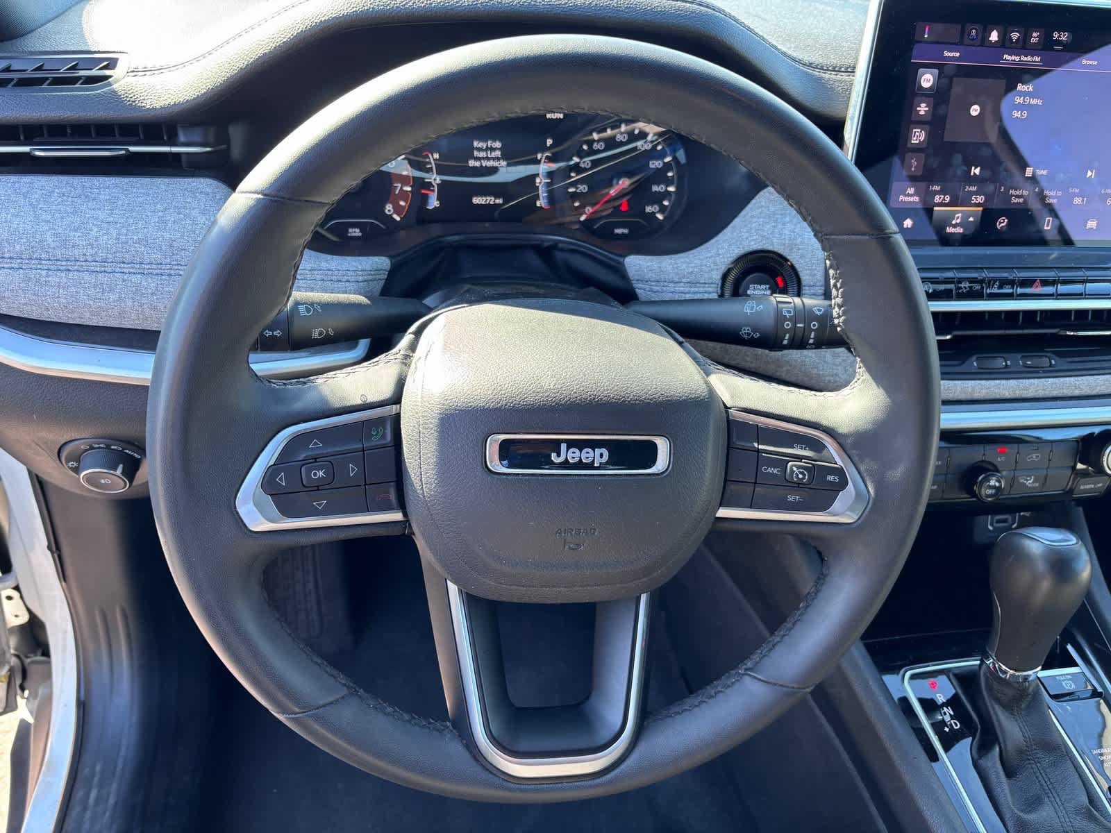 Used 2024 Jeep Compass Latitude AWD/4WD image 14
