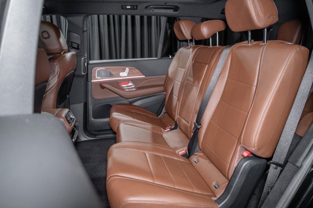 Certified 2026 Mercedes-Benz GLS 450 4MATIC image 13