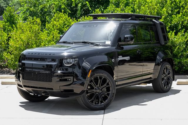 New 2026 Land Rover Defender 110 OCTA AWD/4WD image 2