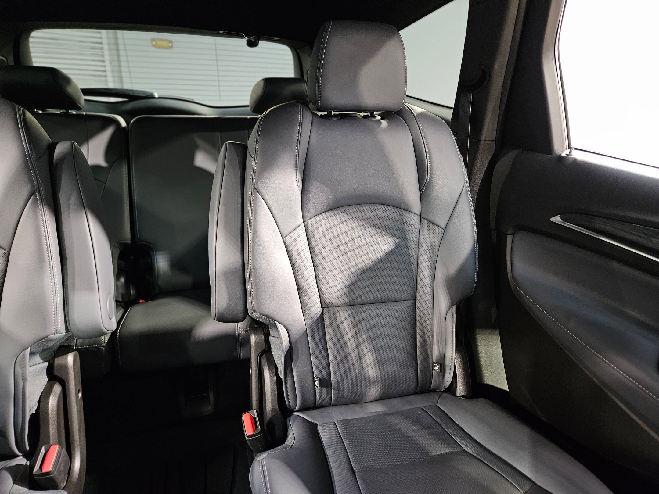 Used 2023 Buick Enclave Premium w/ Experience Buick Package image 14