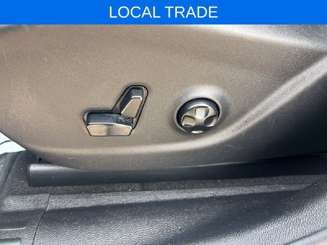 Used 2021 Jeep Cherokee Trailhawk AWD/4WD image 12