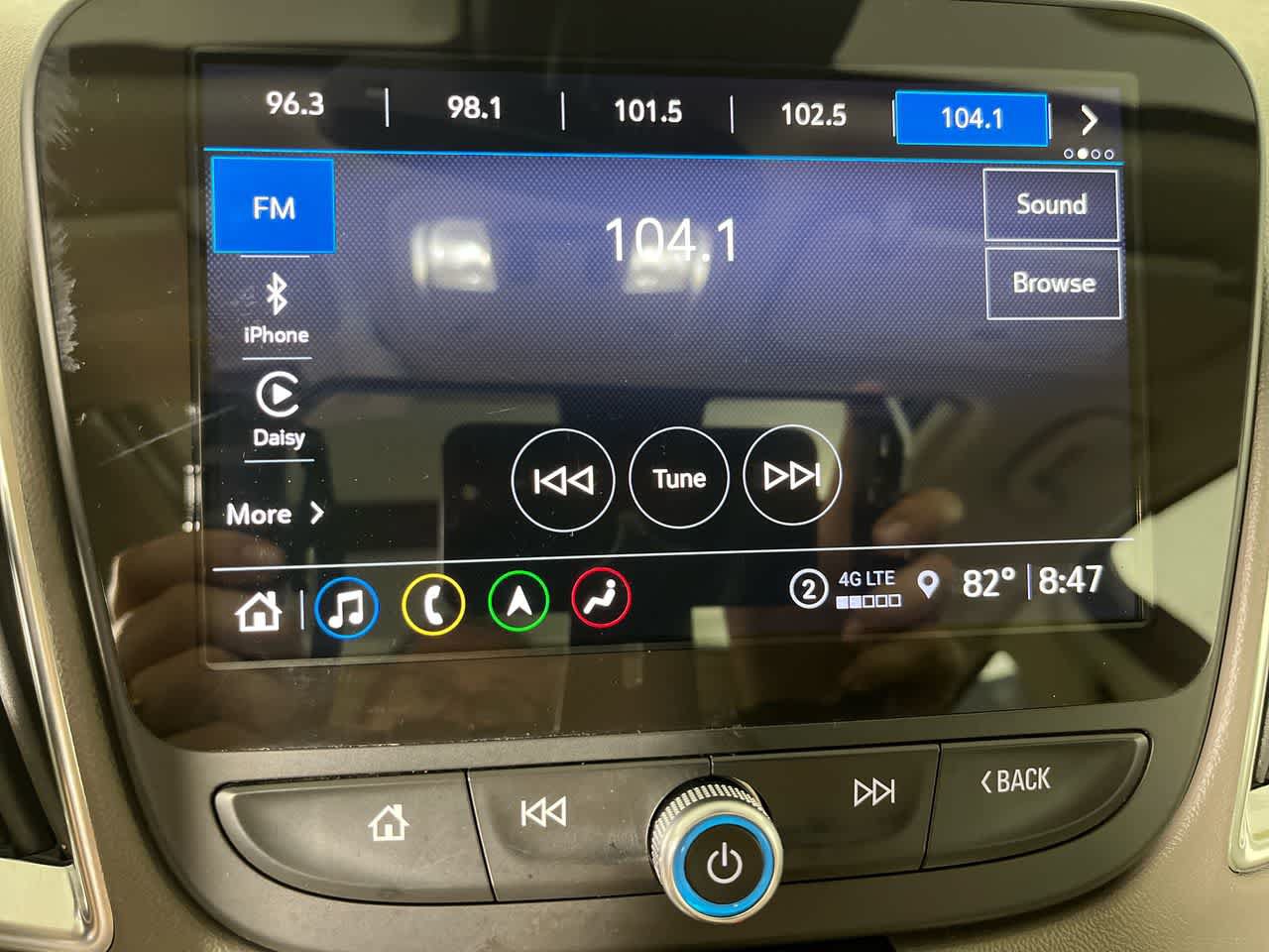 Used 2024 Chevrolet Malibu LT FWD image 18