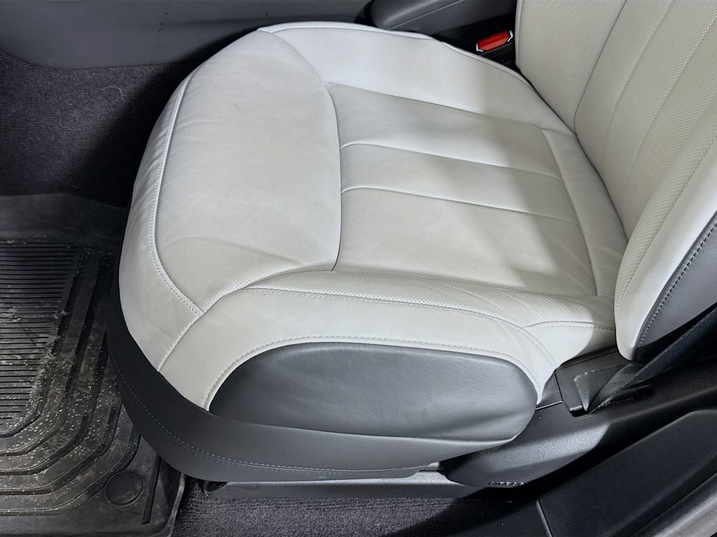 Used 2025 Land Rover Range Rover Sport Autobiography image 19