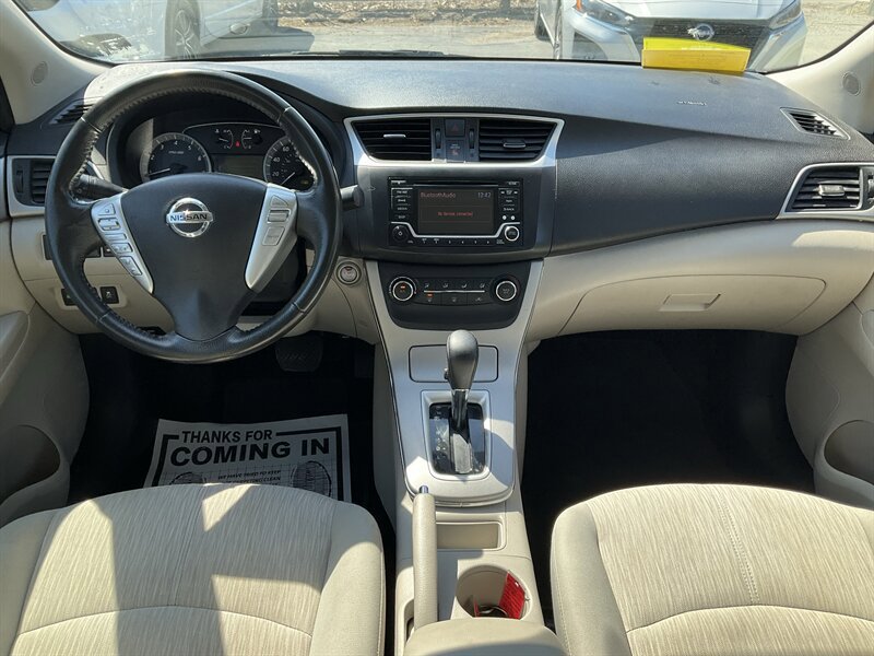 Used 2015 Nissan Sentra SV w/ Style Package FWD image 18